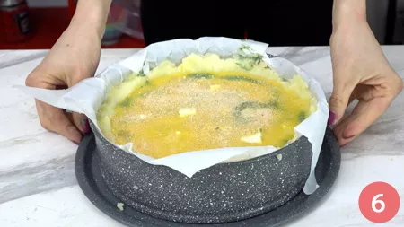 Torta salata di patate e spinaci - P6