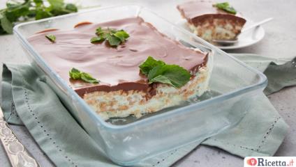 Torta fredda menta e cioccolato: un dolce cremoso senza cottura