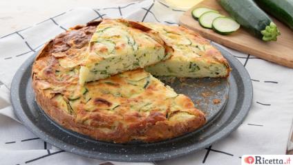 Torta invisibile alle zucchine, un salvacena senza glutine