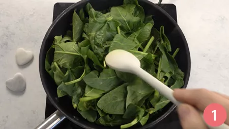 Torta marmorizzata agli spinaci - Passaggio 1