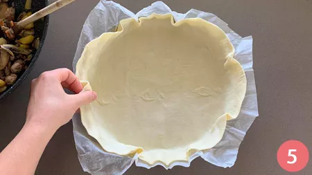 Torta salata ai funghi - p5