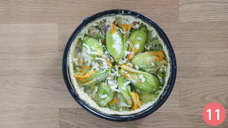 Torta salata con fiori di zucca - p11
