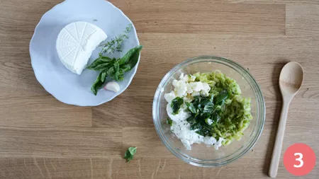 Torta salata con fiori di zucca - p3