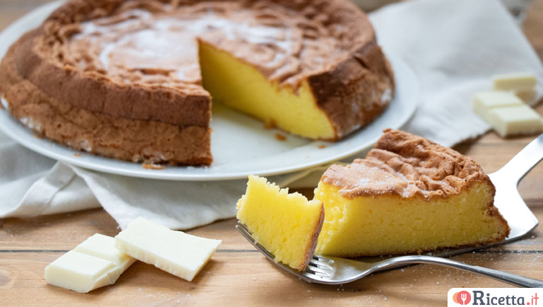 Torta tenerina al cioccolato bianco, morbidissima e senza farina