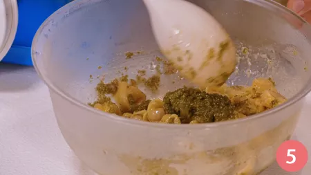 Tortellini con salsa di mandorle e salvia - Passaggio 5