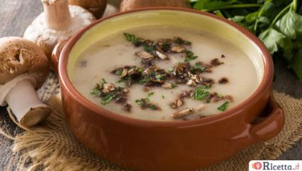 Vellutata di funghi porcini Bimby, cremosa e profumata