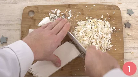 Zuccotto di pandoro con crema al torrone - Passo 1