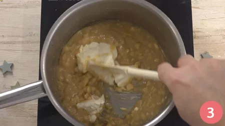 Zuccotto di pandoro con crema al torrone - Passo 3